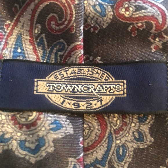 3/$20 or 5 for $25 Bundle Sale❗️TownCrafts men’s tie❗️ - Picture 4 of 4